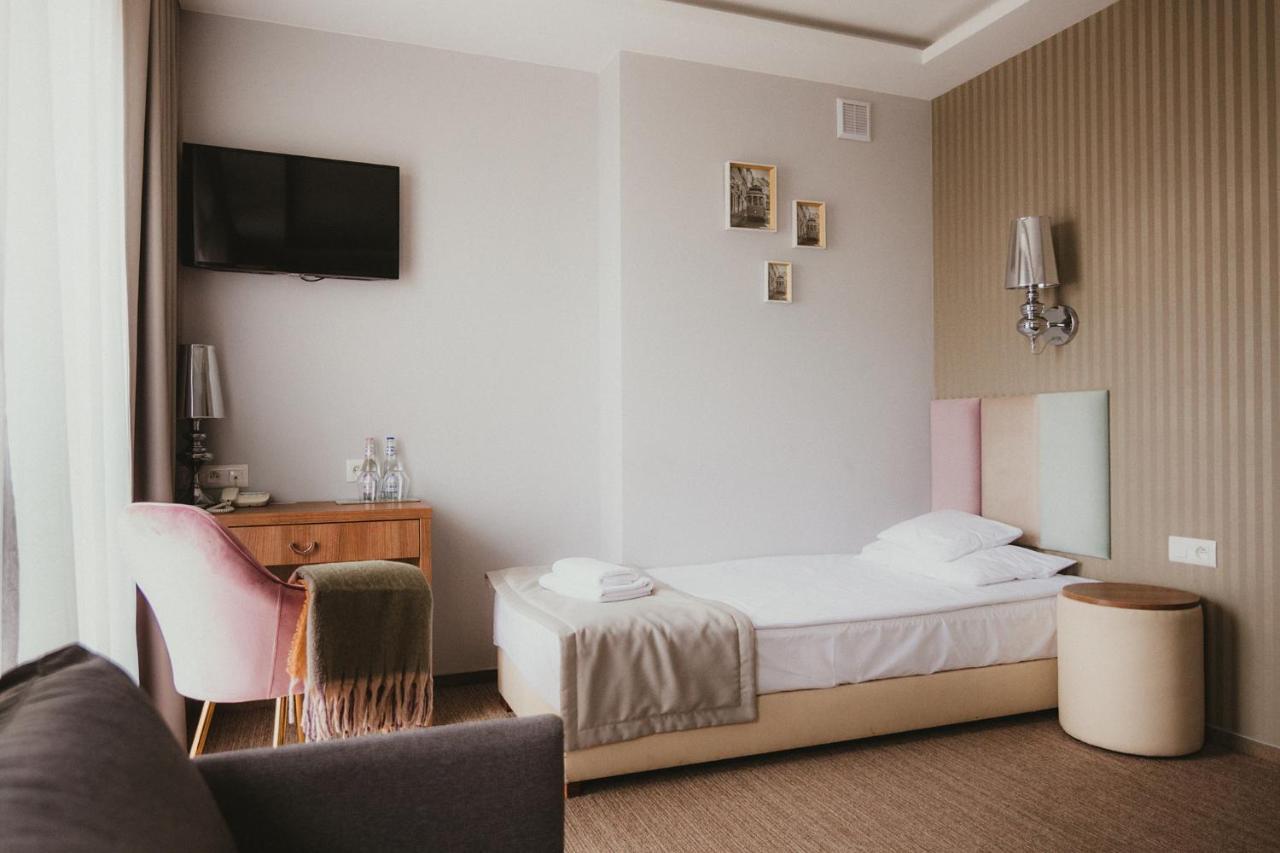 Hotel Wroblewscy 시에라츠 외부 사진