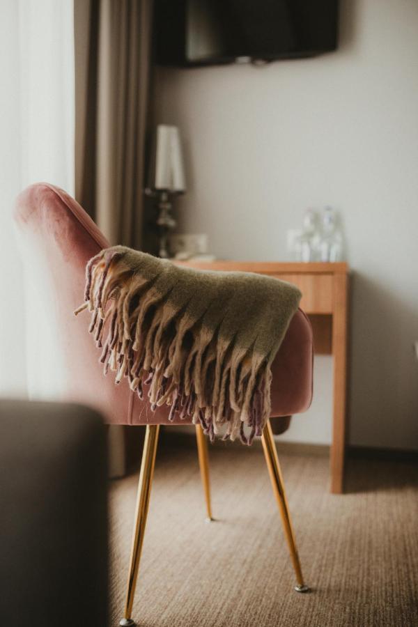 Hotel Wroblewscy 시에라츠 외부 사진